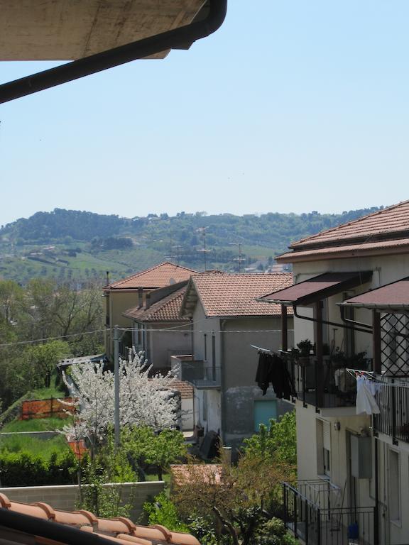 Magnolia B&B Citta Sant'Angelo Luaran gambar